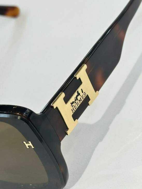 Picture of Hermes Sunglasses _SKUfw70044921fw
